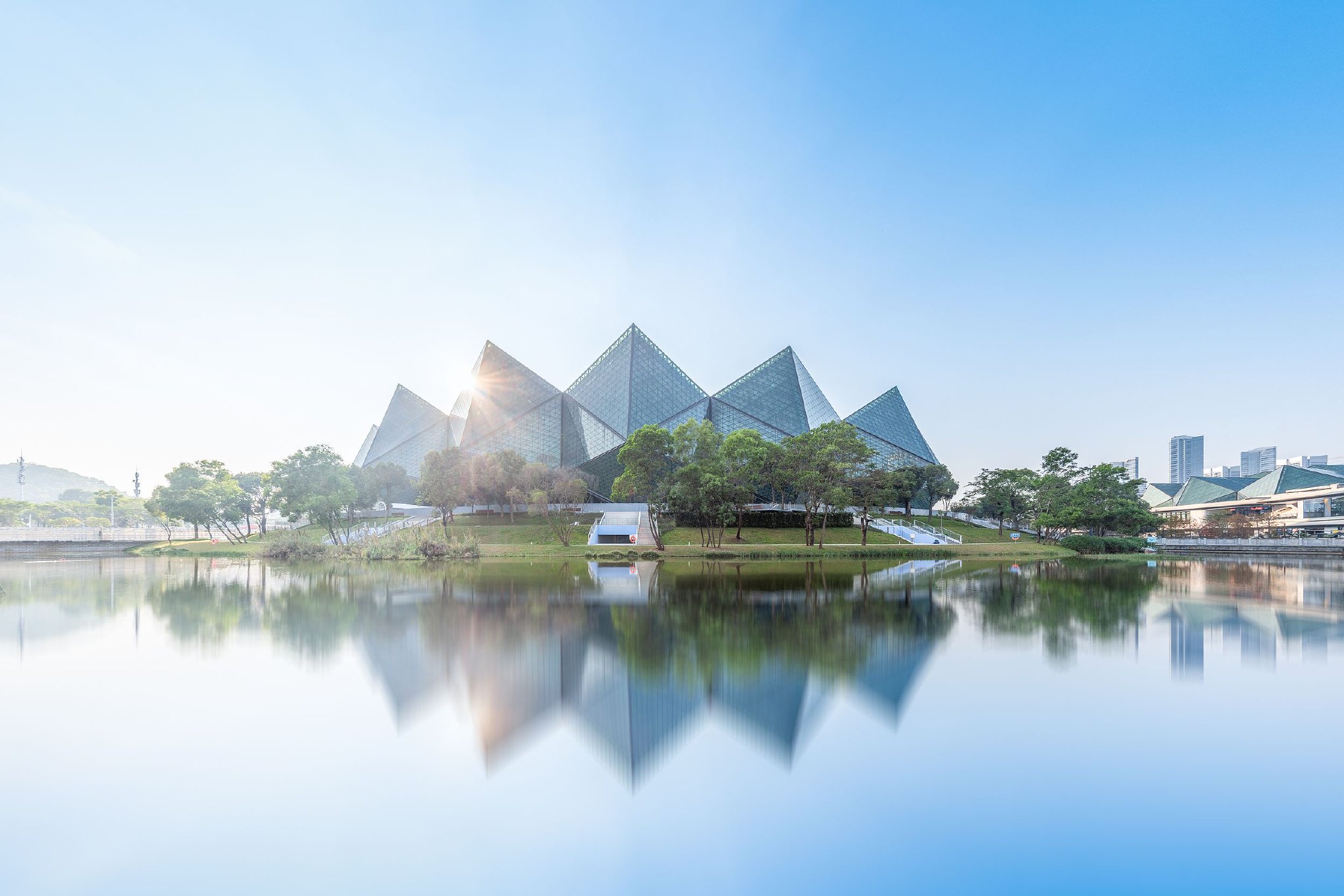 OpenClaw爆火，深圳龙岗争夺全球智能体开发者-第1张图片-51吃大瓜